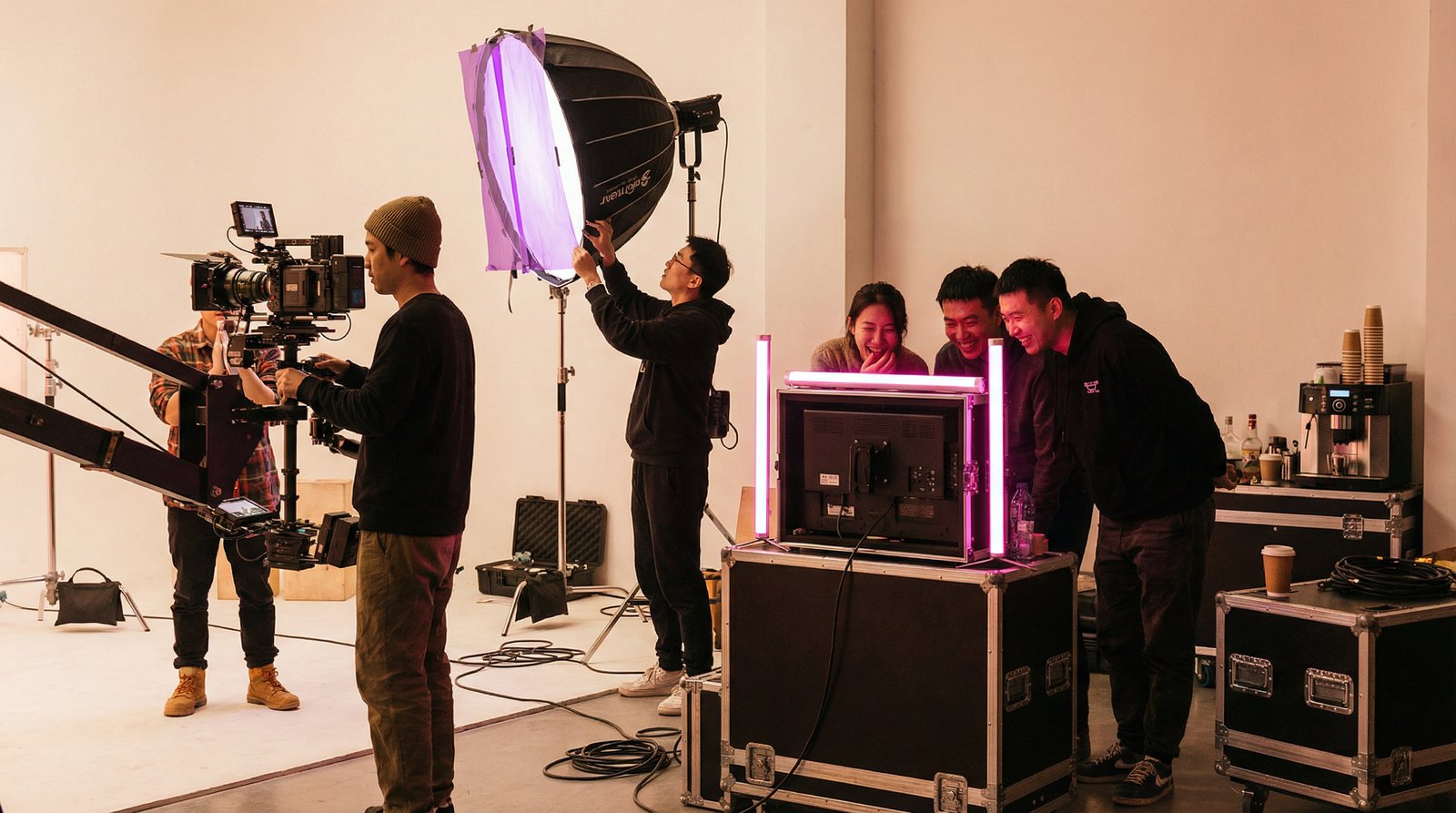 麻豆视频原创微电影制作现场传媒